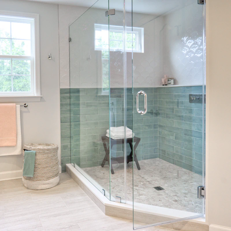 Custom Shower Door Installation & Repair (1)