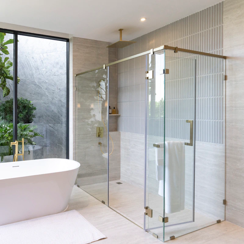 Custom Shower Door Installation & Repair